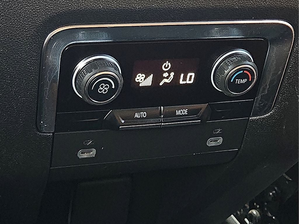2024 Chevrolet Suburban LS