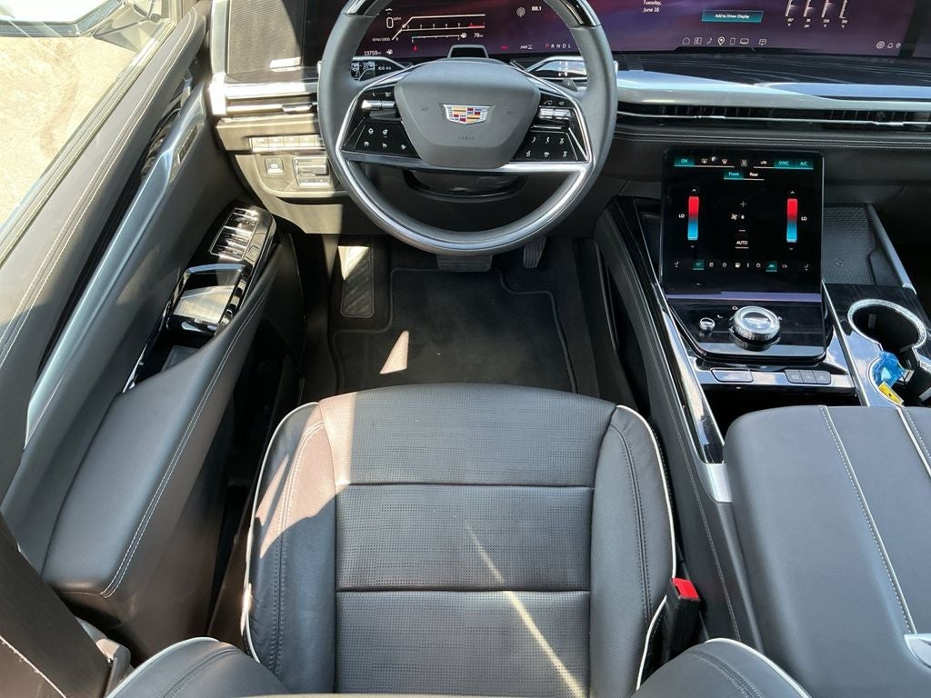 2025 Cadillac Escalade Sport
