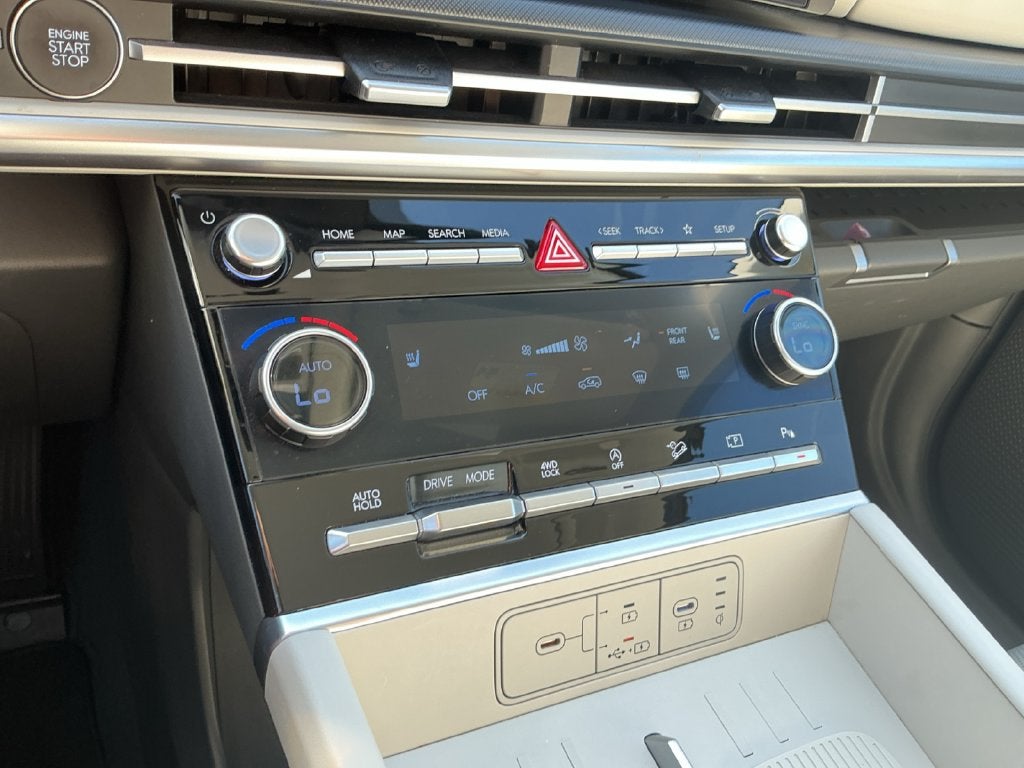 2025 Hyundai SANTA FE SEL