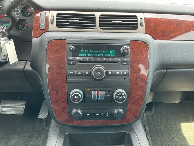 2013 Chevrolet Suburban LS