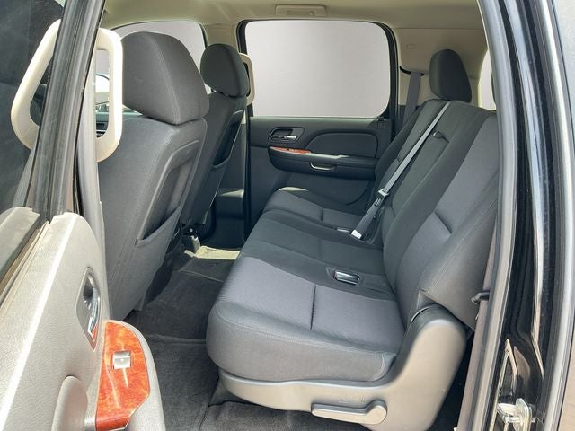 2013 Chevrolet Suburban LS