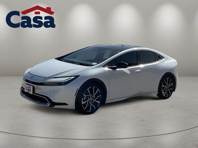 2025 Toyota Prius Plug-In Hybrid SE