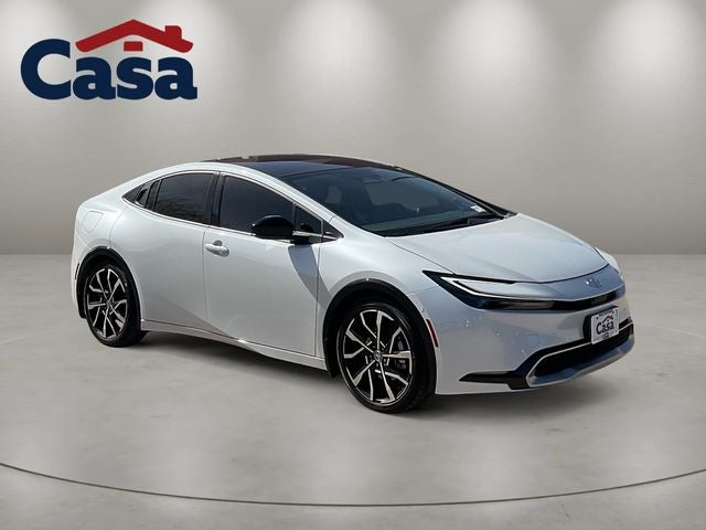 2025 Toyota Prius Plug-In Hybrid SE