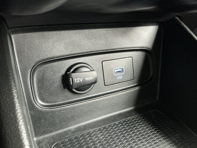 2021 Hyundai VENUE SE