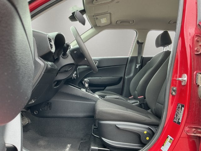 2021 Hyundai VENUE SE