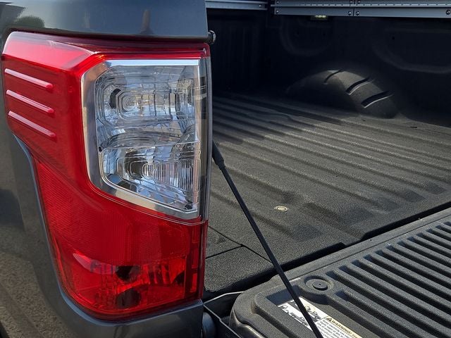2023 Nissan TITAN Crew Cab SV