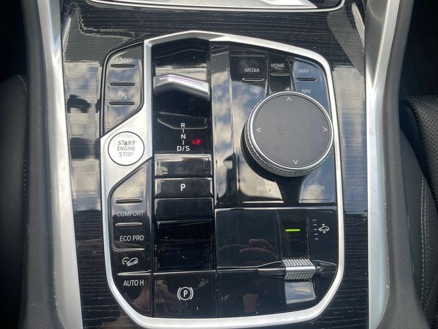 2024 BMW X6 xDrive40i