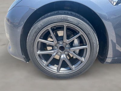 2019 Tesla Model 3 Base