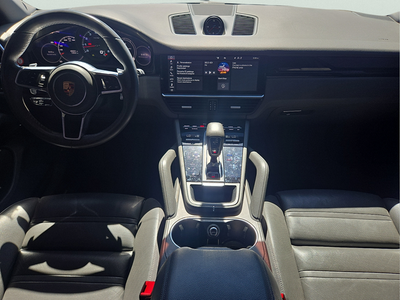2021 Porsche Cayenne Base