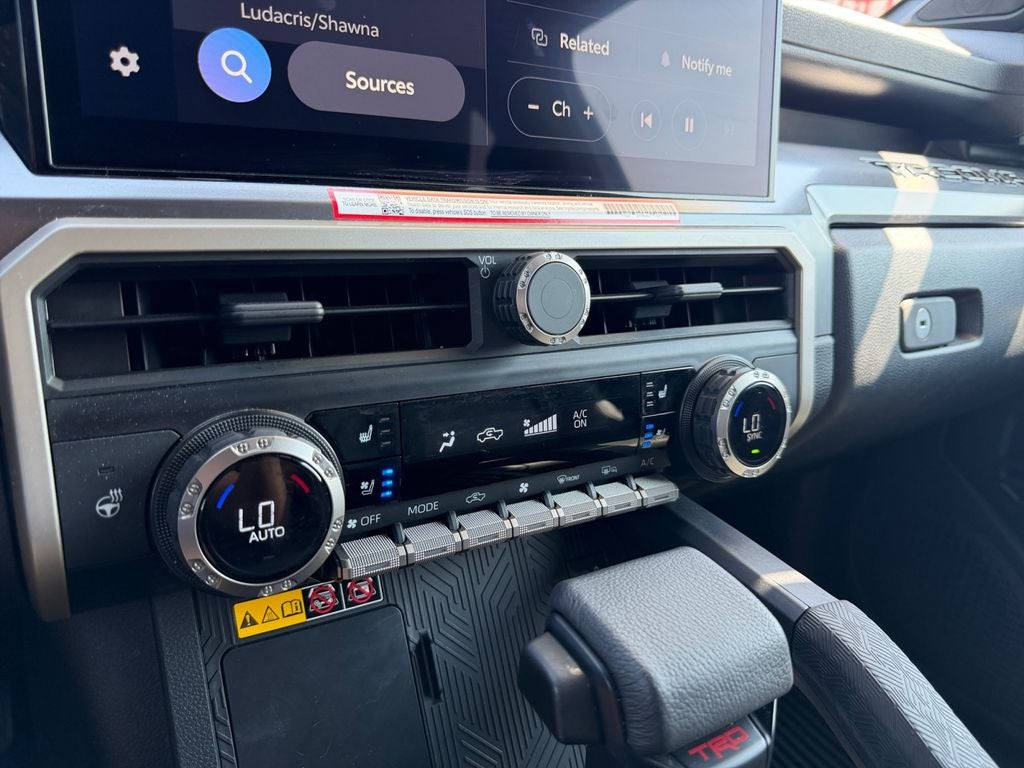 2025 Toyota Tacoma Hybrid TRD Off Road