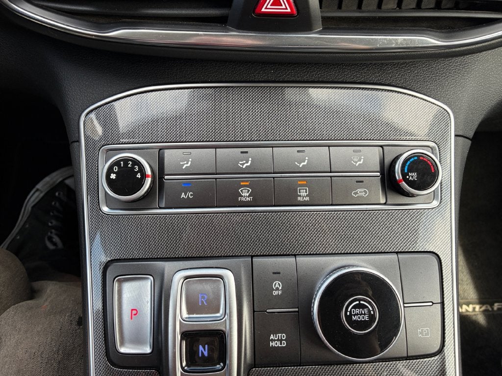 2023 Hyundai SANTA FE SE