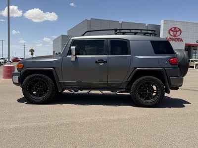 2013 Toyota FJ Cruiser Base