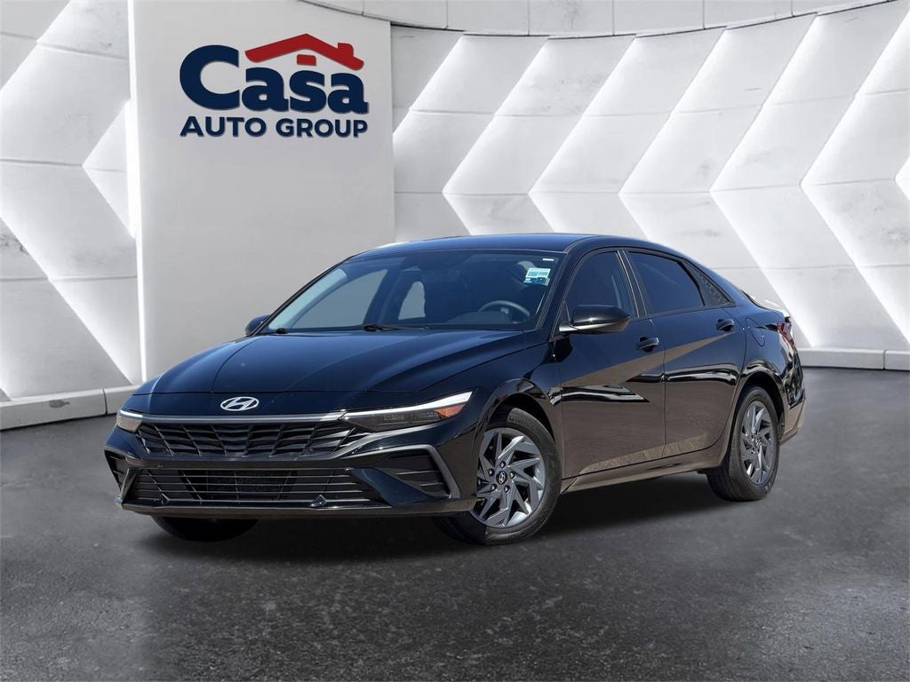 2024 Hyundai ELANTRA SEL