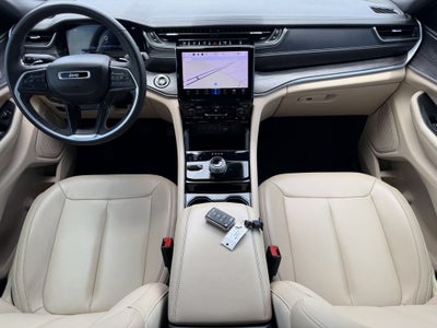 2023 Jeep Grand Cherokee L Limited 4x4