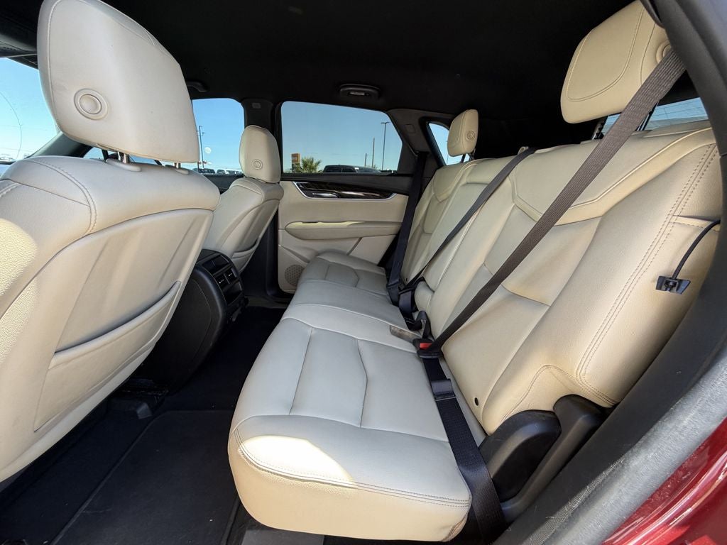 2017 Cadillac XT5 Standard