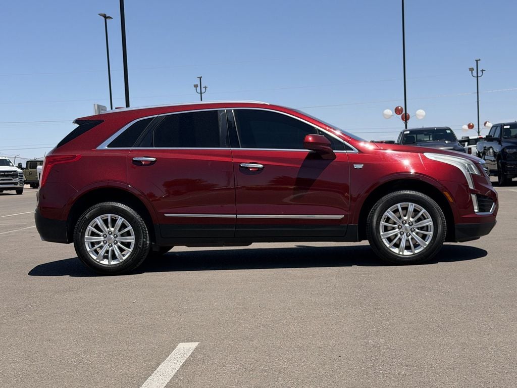 2017 Cadillac XT5 Standard