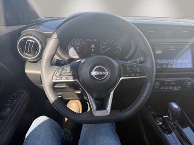 2024 Nissan Kicks SR Xtronic CVT