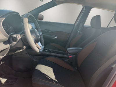 2024 Nissan Kicks SR Xtronic CVT