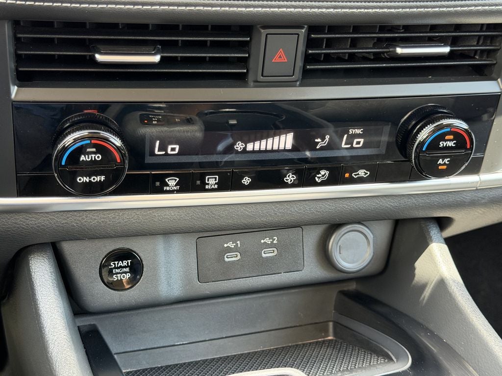 2025 Nissan Rogue SV FWD