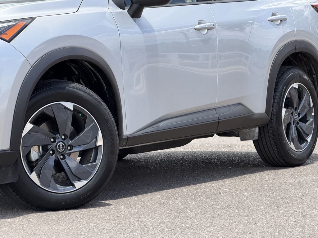 2025 Nissan Rogue SV FWD