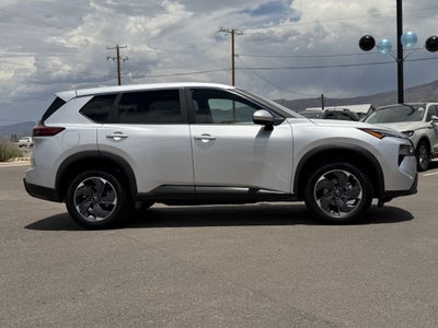 2025 Nissan Rogue SV FWD