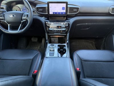 2023 Ford Explorer ST-Line