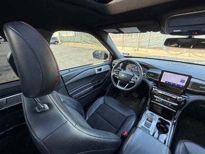 2023 Ford Explorer ST-Line