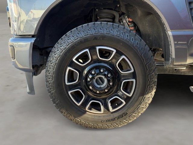 2025 Ford F-350SD Platinum