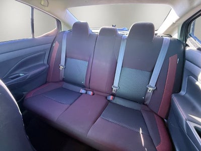 2023 Nissan Versa 1.6 SR