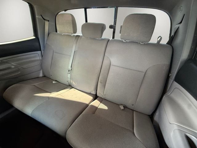 2015 Toyota Tacoma Base V6