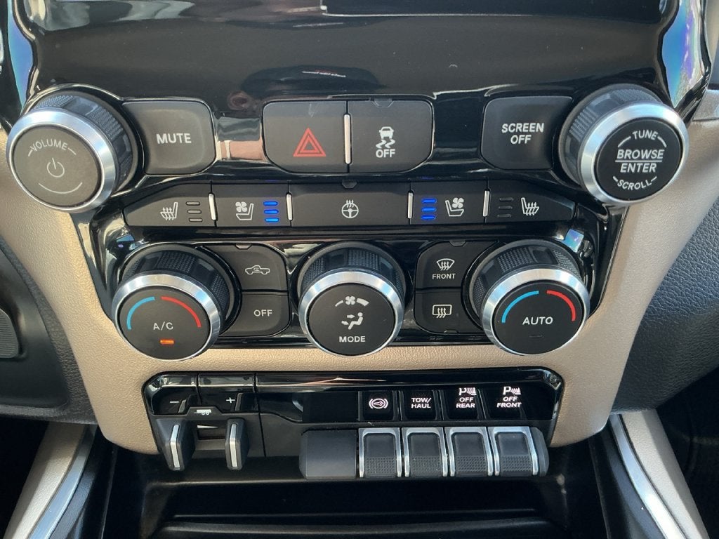 2022 RAM 3500 Laramie