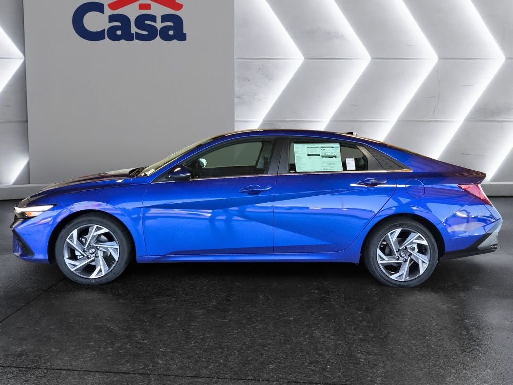 2025 Hyundai ELANTRA Limited