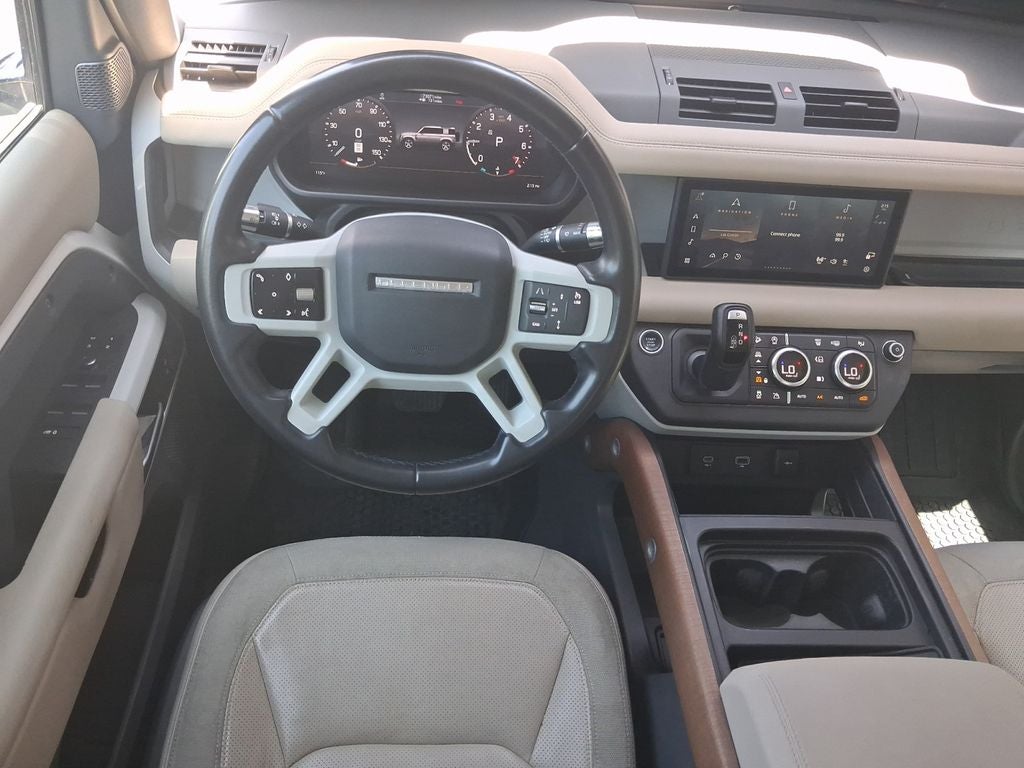 2020 Land Rover Defender 110 SE