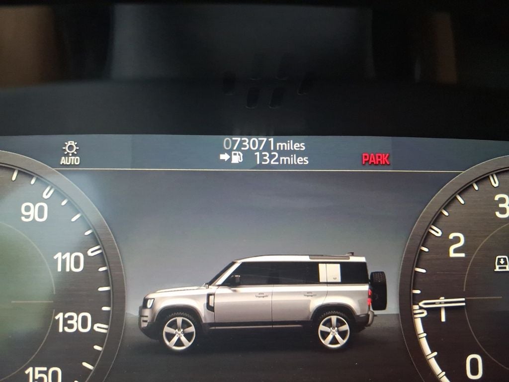 2020 Land Rover Defender 110 SE