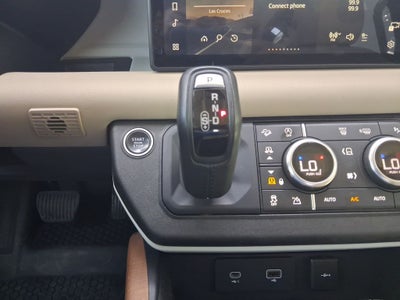 2020 Land Rover Defender 110 SE