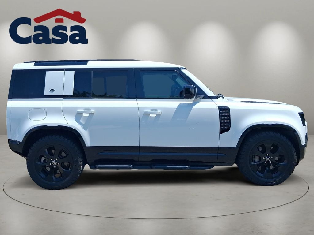2020 Land Rover Defender 110 SE