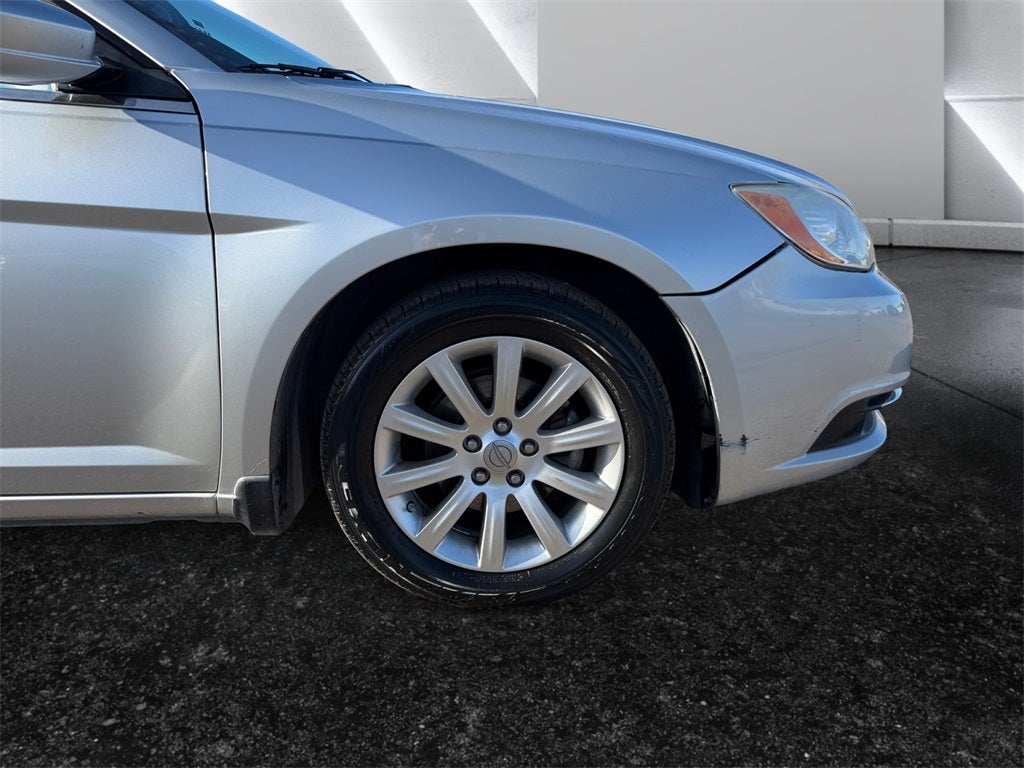 2012 Chrysler 200 Touring