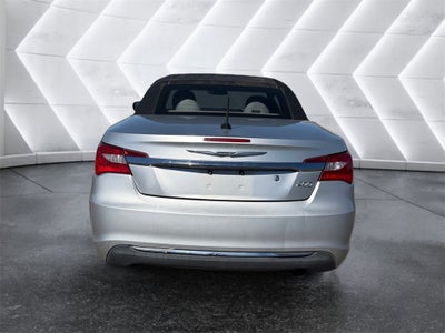 2012 Chrysler 200 Touring