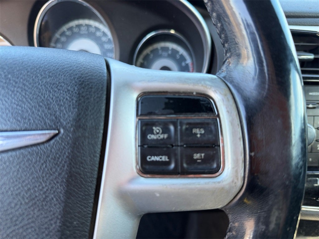 2012 Chrysler 200 Touring