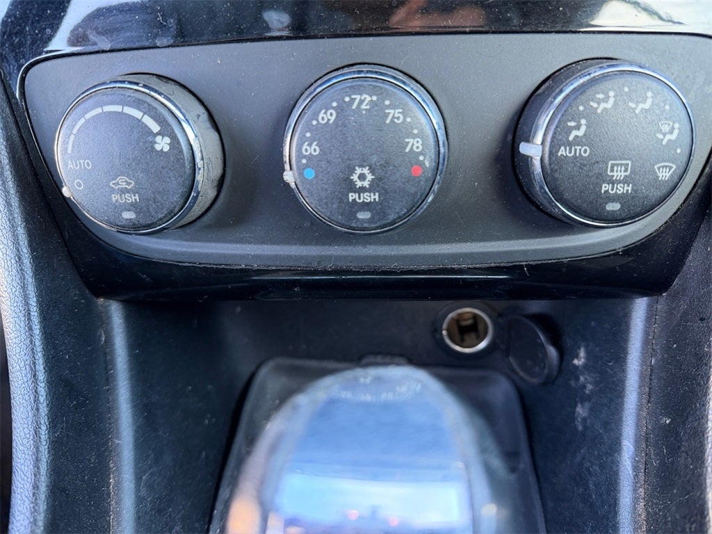 2012 Chrysler 200 Touring