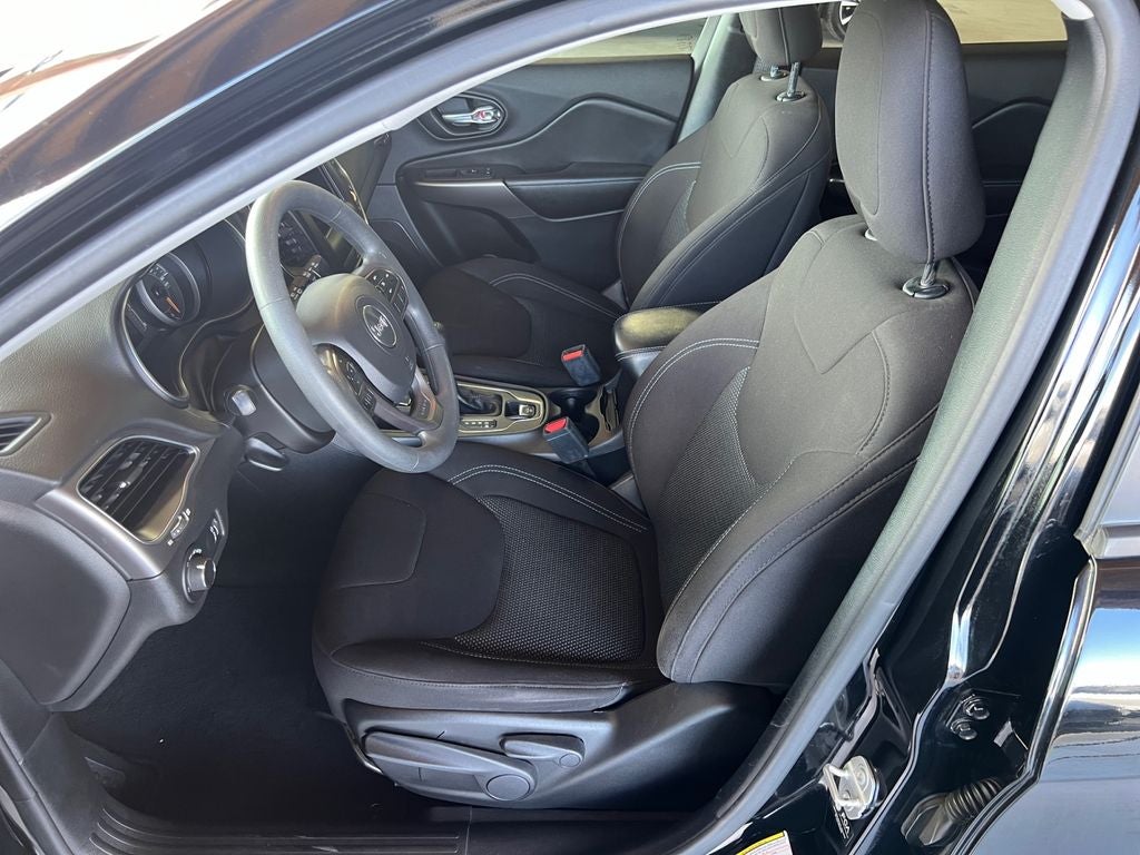 2021 Jeep Cherokee Latitude