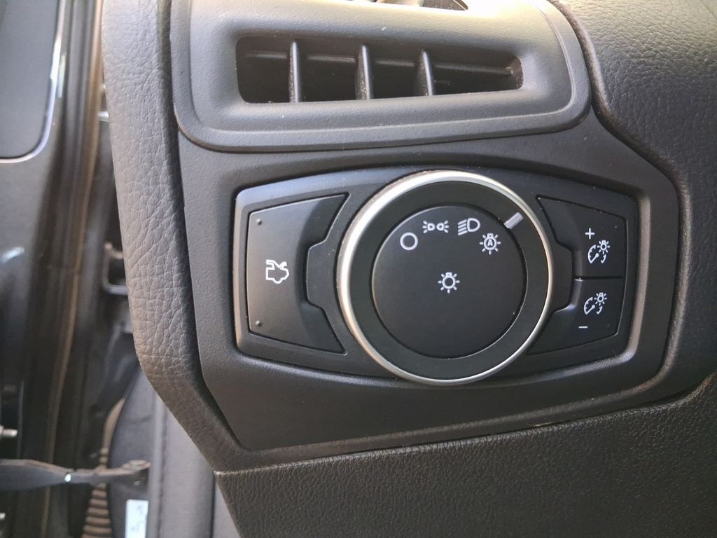 2016 Ford Focus S