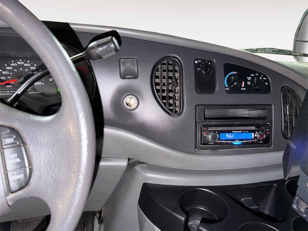 2007 Ford E-450SD Base