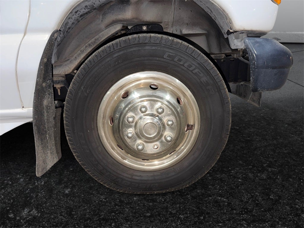 2007 Ford E-450SD Base