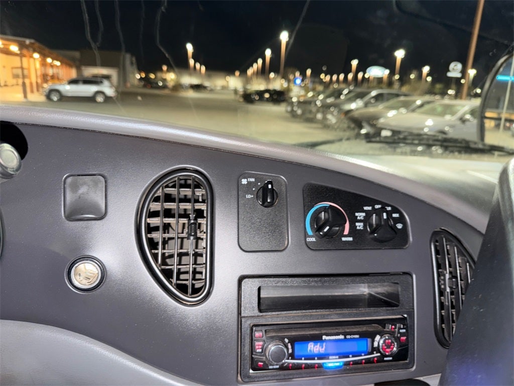 2007 Ford E-450SD Base