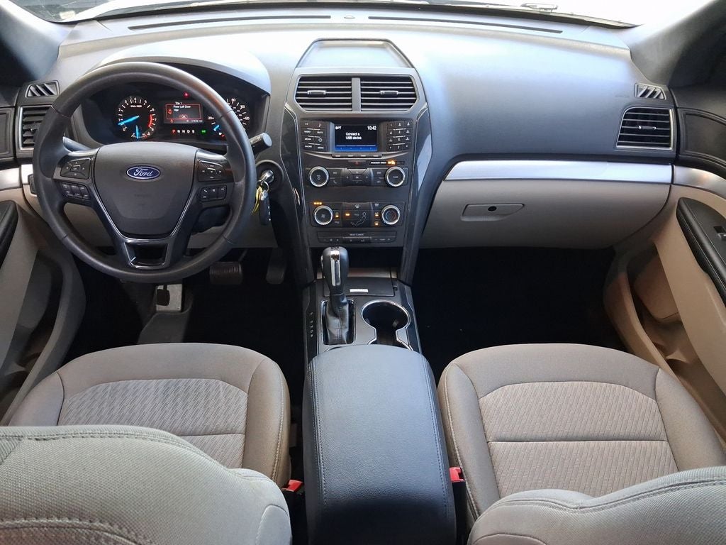 2018 Ford Explorer Base