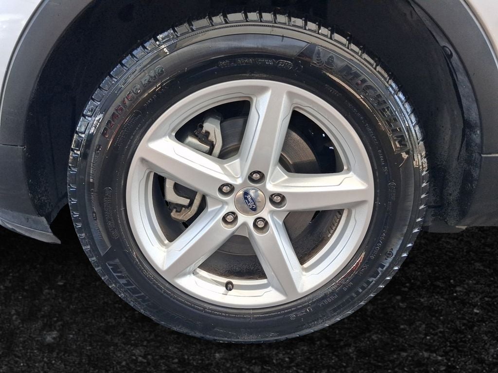 2018 Ford Explorer Base