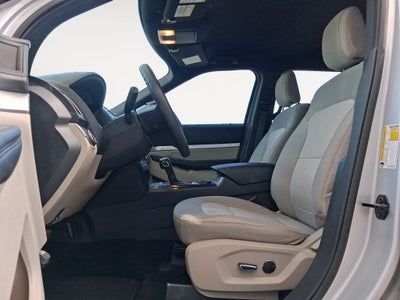2018 Ford Explorer Base
