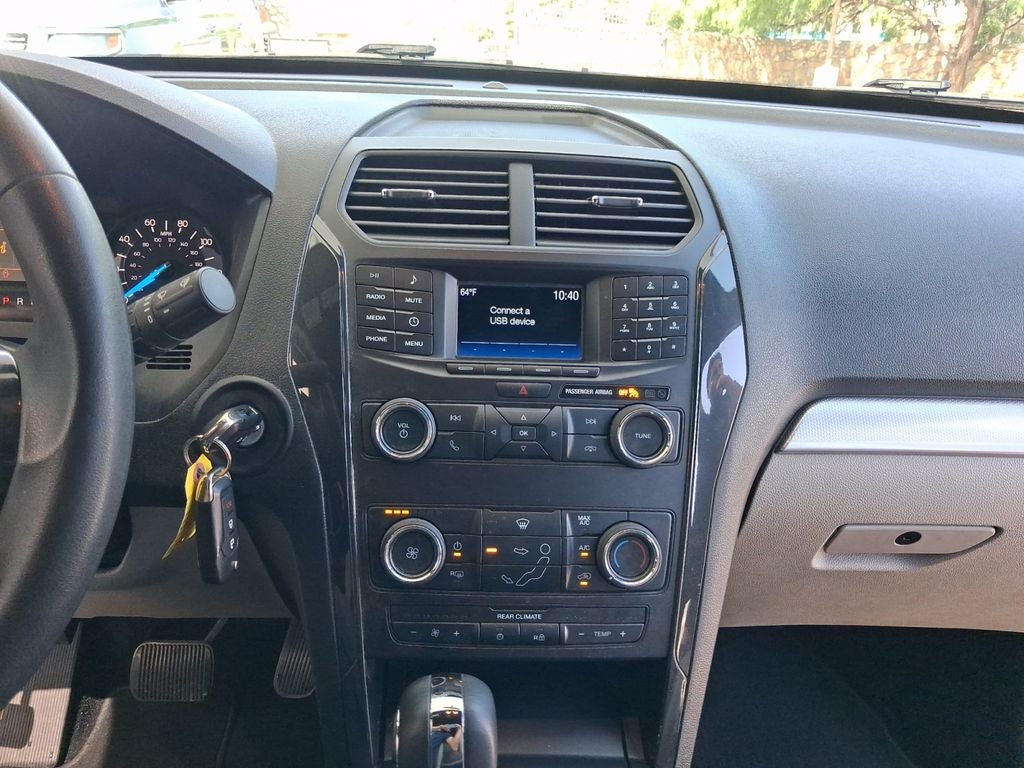 2018 Ford Explorer Base