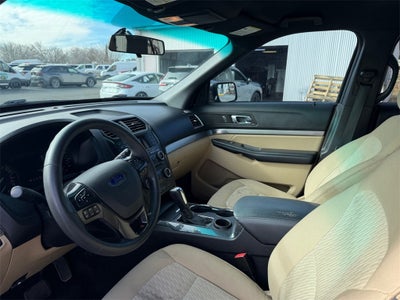 2017 Ford Explorer Base